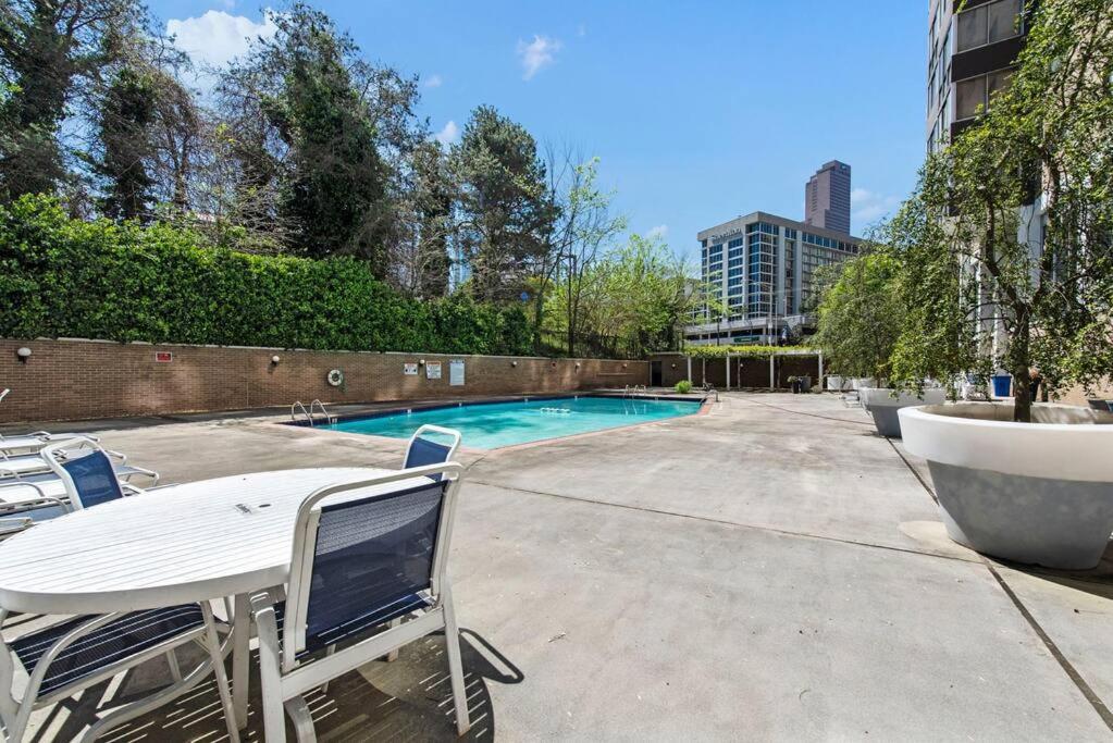 2208-Top Flr-Work/Game Sta-600 Mb-1 Free Park-King Atlanta Exterior photo